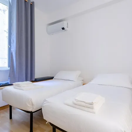 Apt Rome 5 Bdrms-2